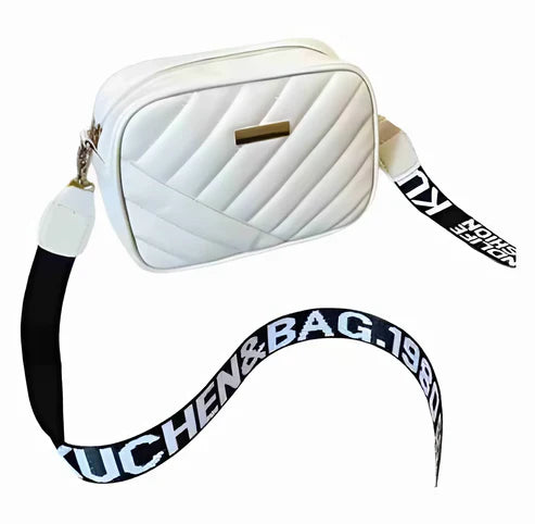 High-Quality Quilted Crossbody Bag - Stylish & Versatile